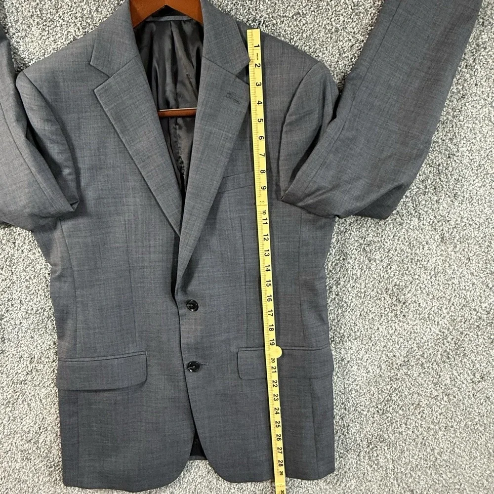 Calvin Klein 38R Slim Fit Gray 100% Wool Sport Coat Blazer‎ 2 Button
